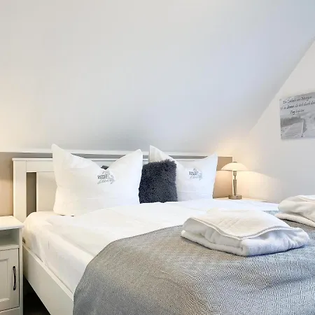 Hochwertige Ferienwohnung In Ruhiger, Strandnaher Lage Timmendorfer Strand