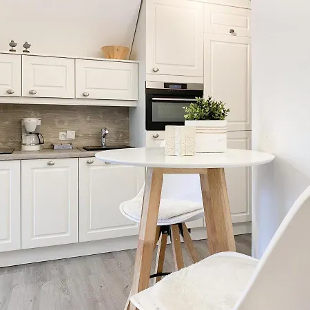 Hochwertige Ferienwohnung In Ruhiger, Strandnaher Lage Apartamento