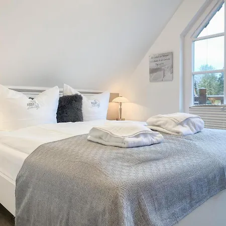 Hochwertige Ferienwohnung In Ruhiger, Strandnaher Lage * Timmendorfer Strand